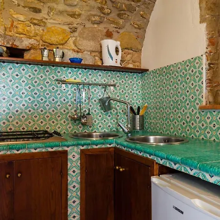 Il Mosaico - Bilocale - 1 Camera Da Letto - 1 Bagno - Soggiorno Cucina - In Zona Esclusiva * Castellammare di Velia