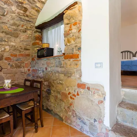 Apartment Il Mosaico - Bilocale - 1 Camera Da Letto - 1 Bagno - Soggiorno Cucina - In Zona Esclusiva Castellammare di Velia